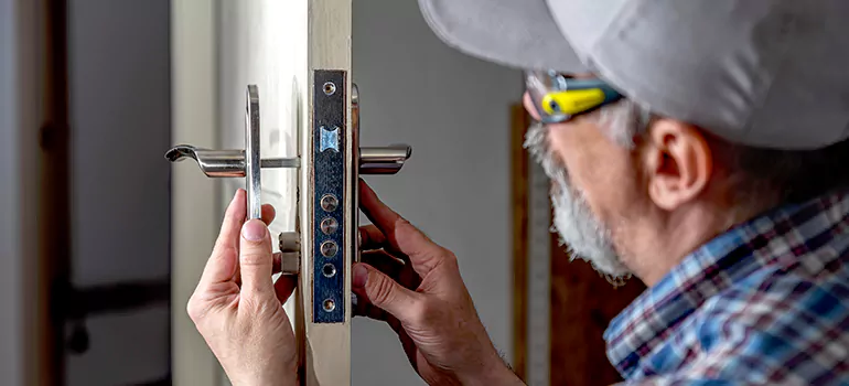 Patio Door Handle Replacement in Saint-etienne-des-Gres, Quebec