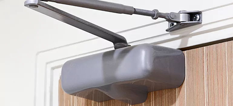 Garage Door Openers For Low Ceilings in Sainte-Marie-de-Blandford, QC
