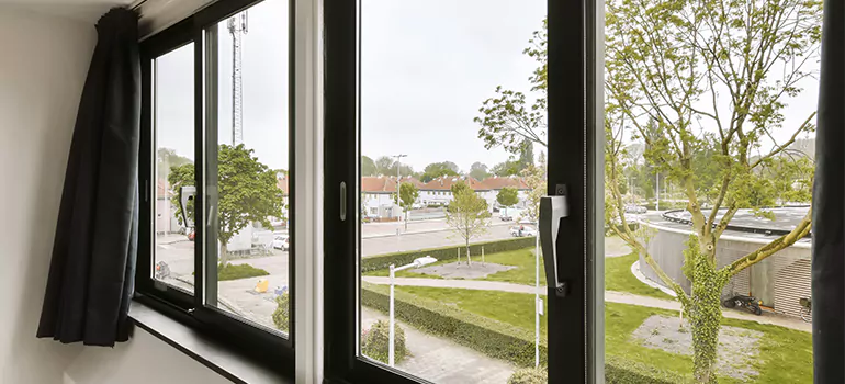 Aluminum End Vent Slider Windows in Sainte-Genevieve, Quebec
