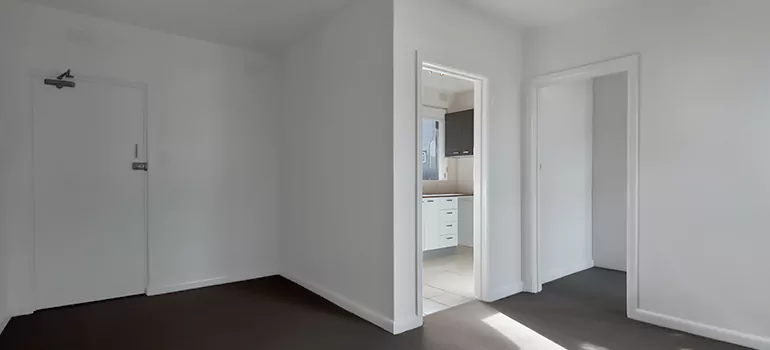 Dark Interior Doors in Saint-Severe, QC