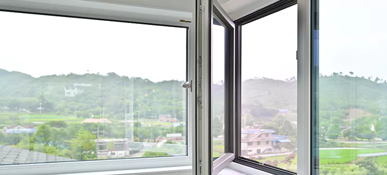 Large Triple Pane Windows in Cap-de-la-Madeleine, QC
