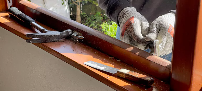 Vinyl Window Sash Repair in Sainte-Genevieve, Quebec