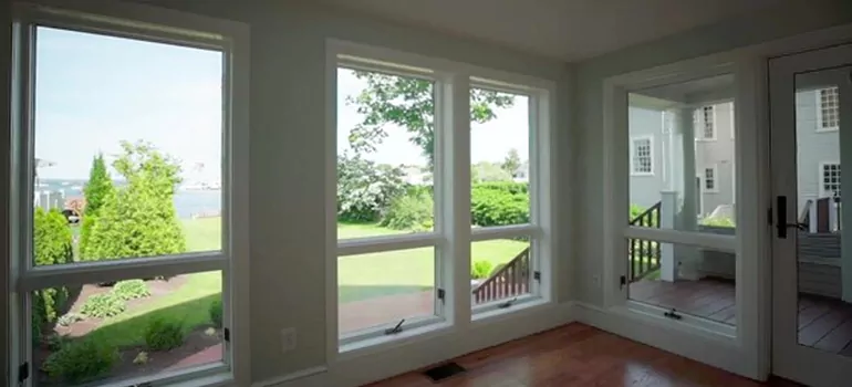Double-hung Window Repair in Saint-Severe, QC