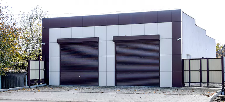 Industrial Sliding Door in Notre-Dame-du-Mont-Carmel, QC