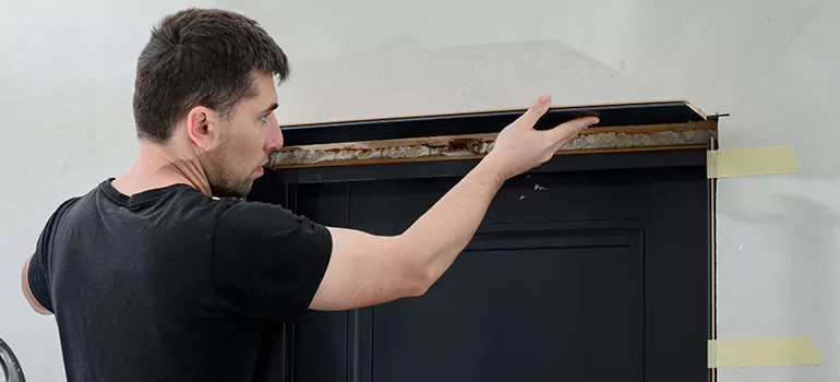 Wood Door Hole Repair in Sainte-Genevieve, QC
